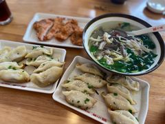 -小姜锅贴(凤凰街店)
