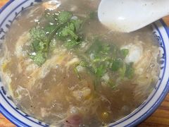 -罗卜李包子羊肉汤