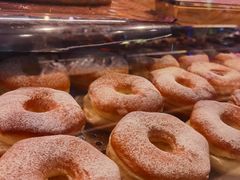 -巴黎贝甜(大宁国际商业广场店)