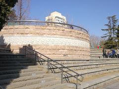 -元大都城垣遗址公园