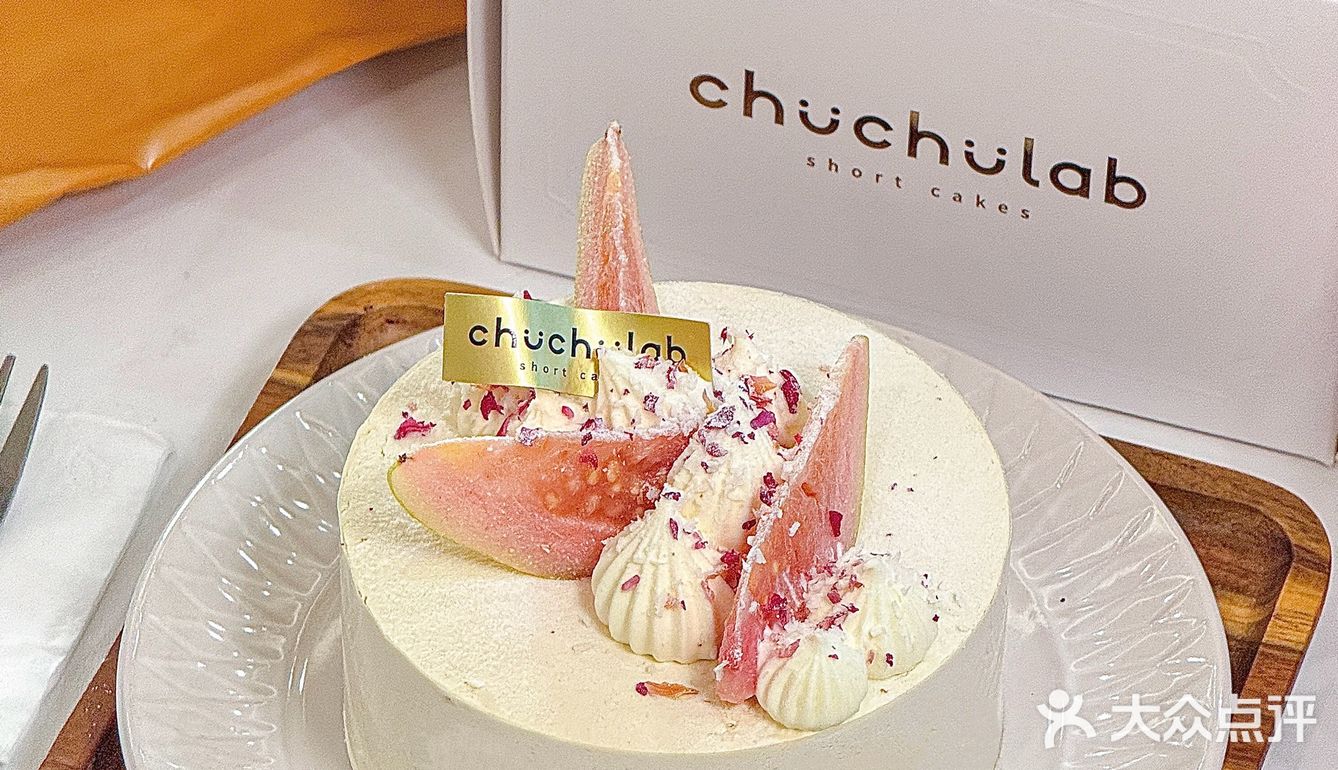 属于春天的配色 | 胭脂芭乐蛋糕 