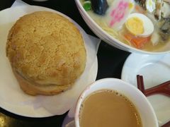 -滋味满屋美食坊(上海街店)