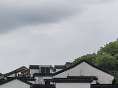 -吴山花鸟城-停车场