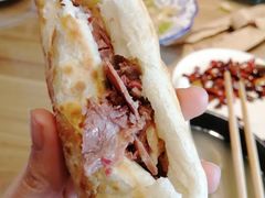 -高玛纳驴肉火烧(河间总店)