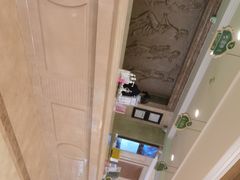 -维也纳酒店(重庆西站巴国城店)