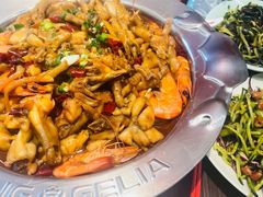-胖哥俩肉蟹煲(世茂国际广场店)