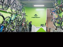 -道路口单车爱瓦士dahon大行