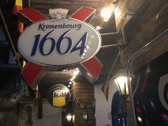 -7座啤酒館