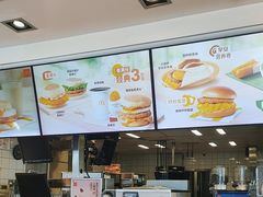 -麦当劳(常山服务区得来速店)