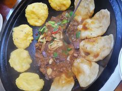 -曹丞相·地锅鸡·地锅鱼(武林店)