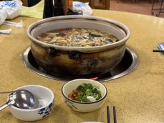 -东巴谷野生菌火锅餐厅