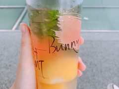 -星巴克(广州南站A18检票口楼上)