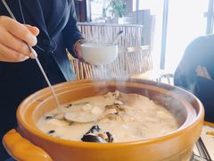 -姜君·千岛湖鱼头馆(浦东大道店)