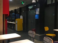 -麦当劳(国家体育场南路店)