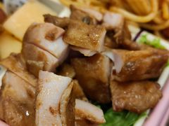 -汽车博物馆主题餐厅