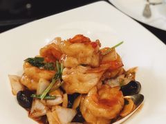 黑蒜大千爆虾球-北京四季酒店·采逸轩