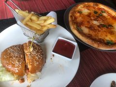 -WOLFGANG PUCK KITCHEN & BAR(迪士尼小镇店)