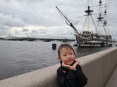 -阿芙乐尔号巡洋舰