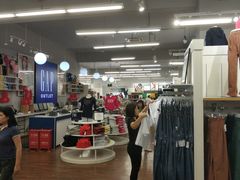 -GAP(王府井奥莱·香江小镇店)