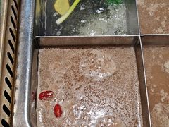 -巴渝瓦肆重庆鲜火锅(宝龙环湖店)