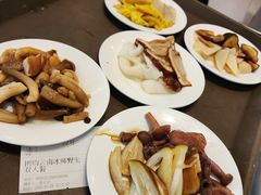 -天宜隆蘑菇宴火锅(石景山旗舰店)