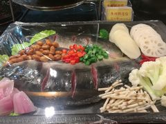 -万重锦·人文川菜馆(骡马市店)