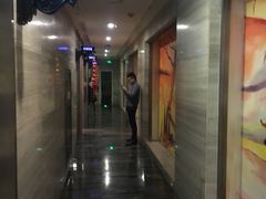-唛霸KTV(卓悦广场店)