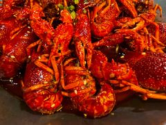 -巴厘龙虾·榜首油焖大虾(音乐学院·沿江酒馆店)