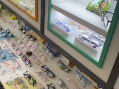 -美空眼镜·星趣控·新乐学·控优点合作店(周浦万达店)