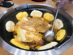 铁锅小鸡炖蘑菇-那红花·东北菜铁锅炖(仙林金鹰店)