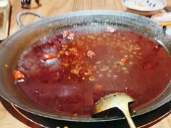 -旧街市鲜货老火锅(大光路店)