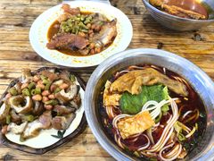 酸甜猪脚-西环肥仔螺蛳粉(总店)