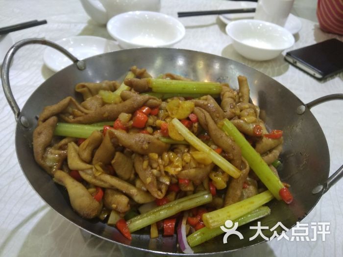 干锅鹅肠