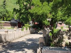 -龙泉寺