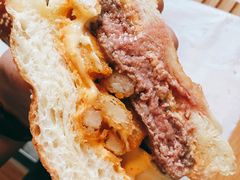 薯条汉堡-悠航SLOWBOAT(三里屯店)