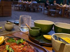 -三亚艾迪逊酒店·海滩烧烤 BARBACOA·现场乐队·浪漫晚餐·烧烤海鲜