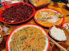 -先启半步颠·川菜小炒