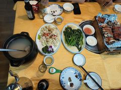 -东方之猪四更烤乳猪(金垦总店)