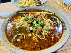 红烧肥肠面-丁丁猫重庆小面(徐州路店)