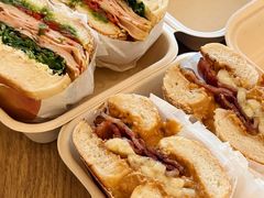 -HOLY BAGEL(苏河店)