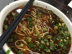 -牛一嘴·兰州牛肉面·大盘鸡(财富中心店)