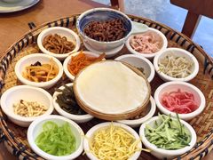 -包整·丝娃娃(一览甲秀楼风景店)