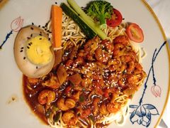 -轻捞慢起面馆(新世界百货店)