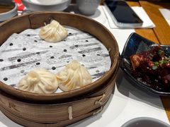 -馋三尺蟹粉小笼(人民广场店)