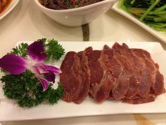 -马尔龙新疆饭店·清真(瑞景店)