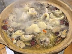 -威邵鸡煲(西华路总店)