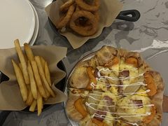 -必胜客(WOW梦之城店)