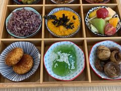 -轻蔬不用等·素食(江苏路店)
