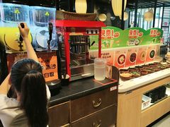 -呷哺呷哺 小火锅 (浦东新欧尚超市店)