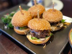 香浓蘑菇牛肉汉堡-bluefrog蓝蛙(皇庭广场店)